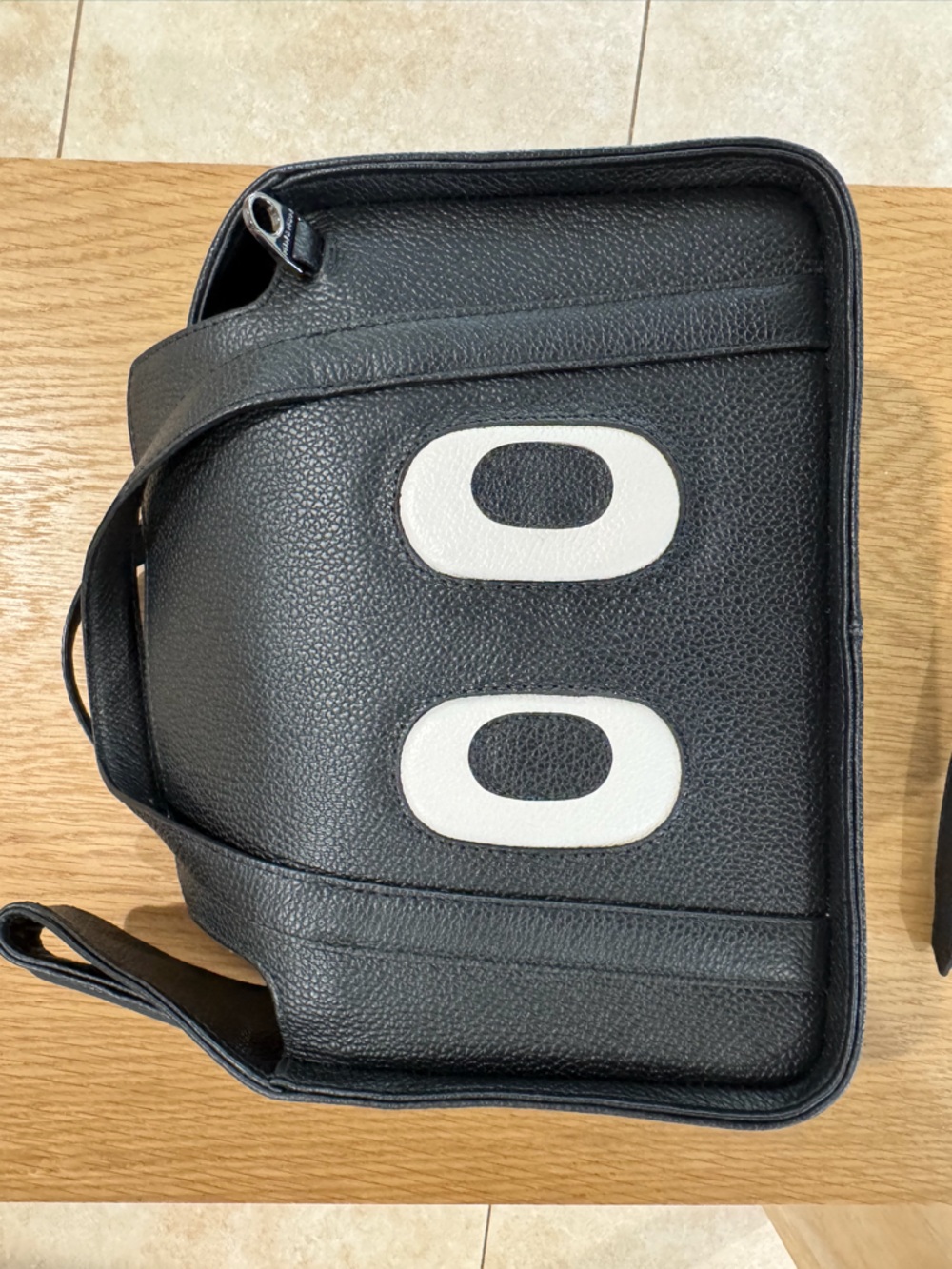 MIN & MON BENJI MEDIUM CROSSBODY BLACK LEATHER BAG